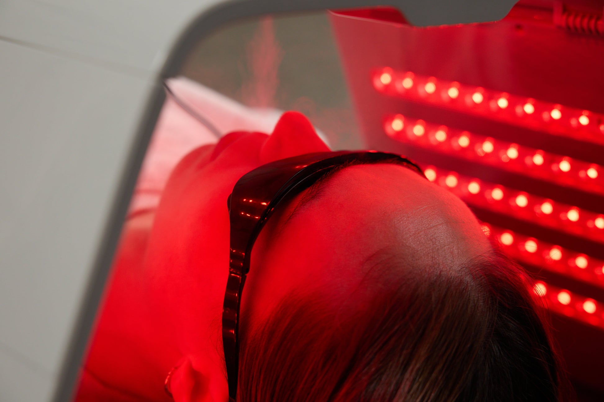 Emora LED Light Therapy Machine